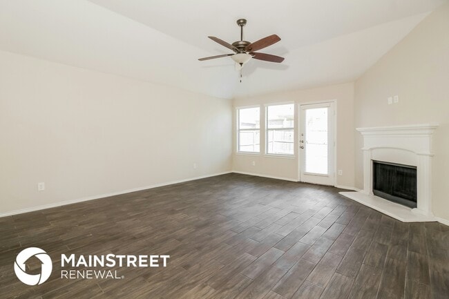 Foto del edificio - 3413 Evening Wind Rd