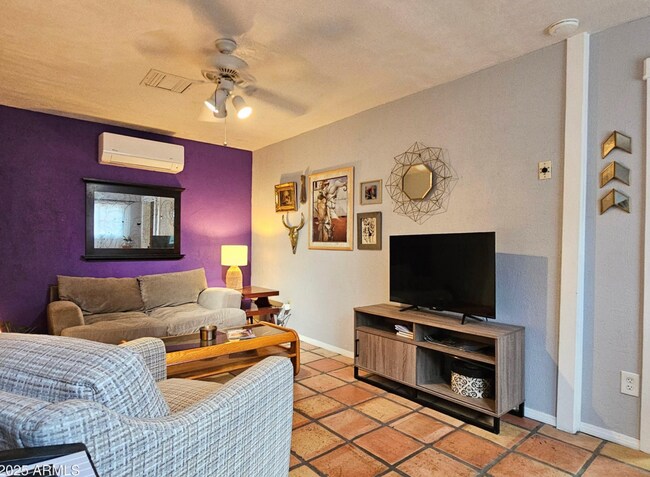 Foto del edificio - 25 Sowles Ave