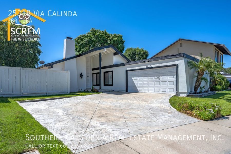 Foto principal - Single Story Three Bedroom Home in Valencia
