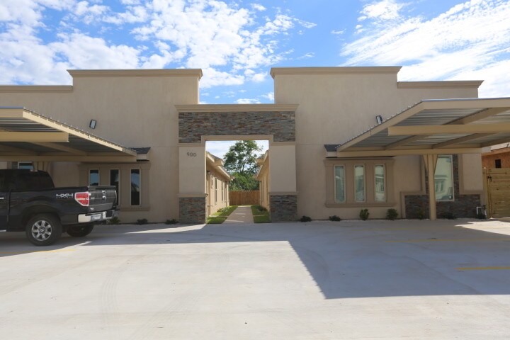 Foto principal - 904 Myrtle Beach Ave