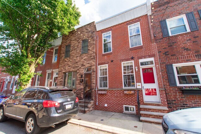 Foto del edificio - Excellent South Philadelphia Row Home