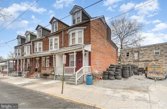 Building Photo - 623 Wiconisco St