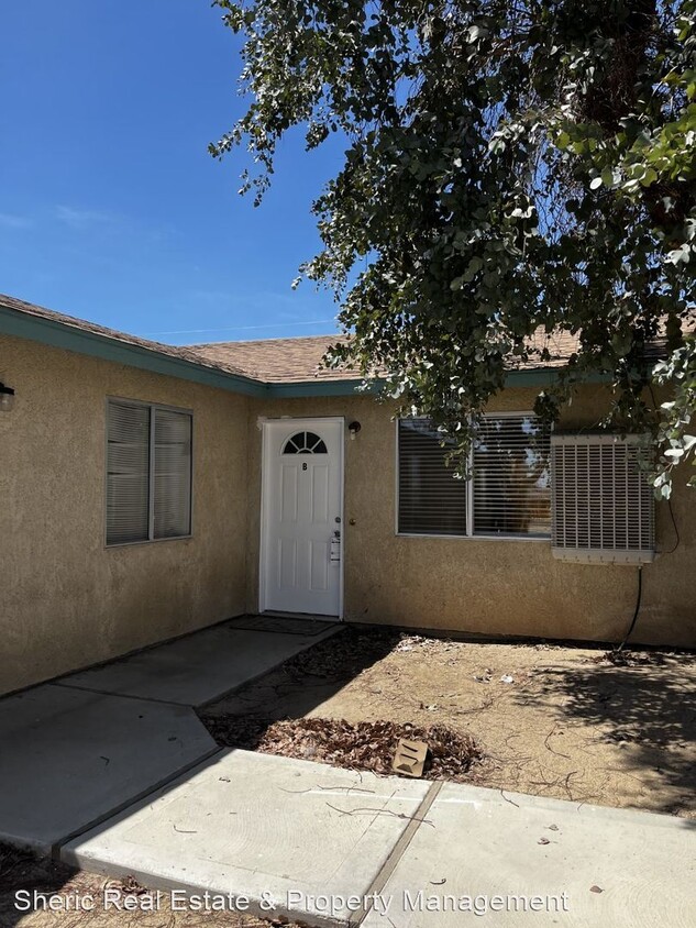 Primary Photo - 2 br, 1 bath House - 6672 Maricopa #B