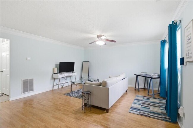 Foto del edificio - 5606 Union Pointe Dr