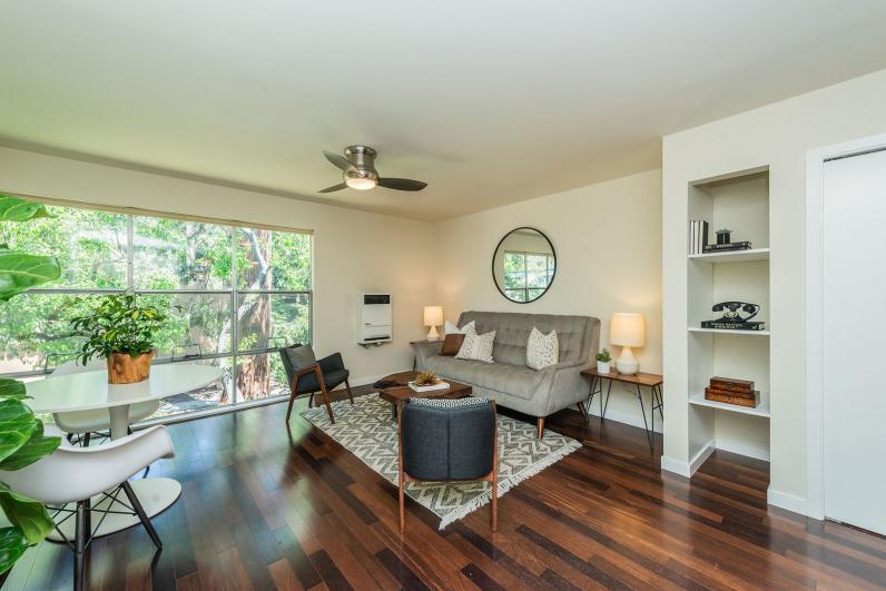 Foto principal - Mid-century Luxury in the Heart of Montclair