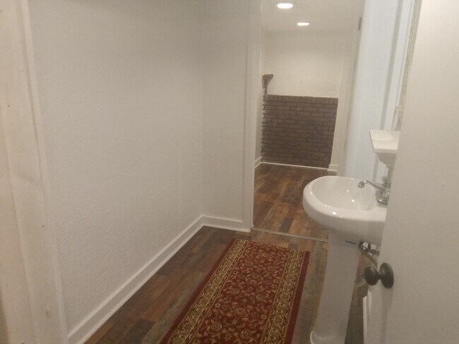 Foto del edificio - 7033 Marshall St