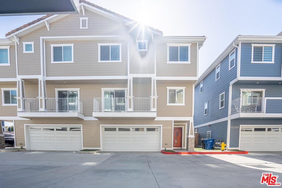 9559a Firestone Blvd Unit G, Downey, CA 90241 Room for Rent in Downey