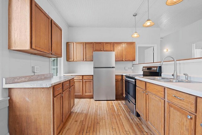 Foto del edificio - 627 7th St