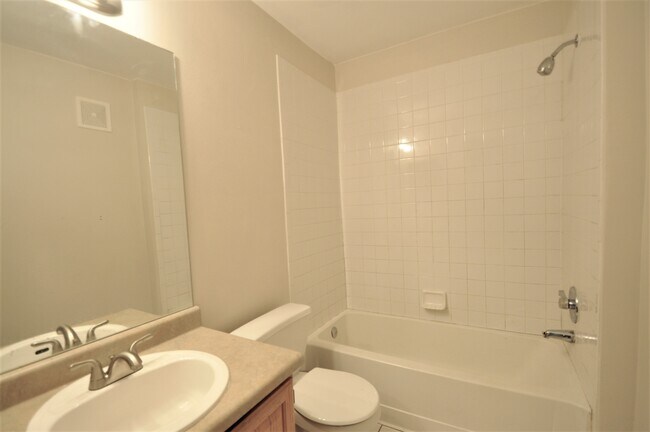 Foto del edificio - 12293 W Cross Dr