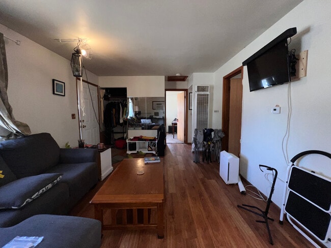 Foto del edificio - 718 7th Ave