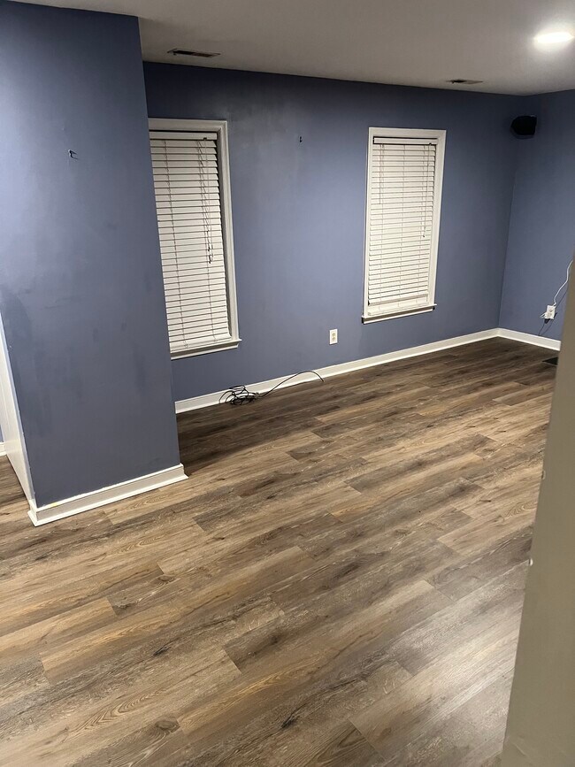 Foto del edificio - 2020 Knotty Dr