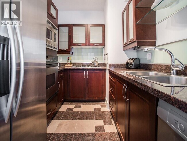 Photo du bâtiment - 1228 W Hastings St