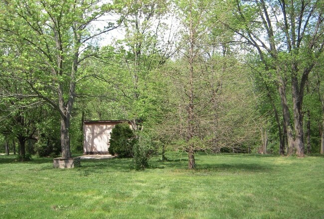 Building Photo - Country Living!- Jessup, MD