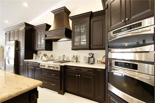 Building Photo - 5893 Stonewood Ct