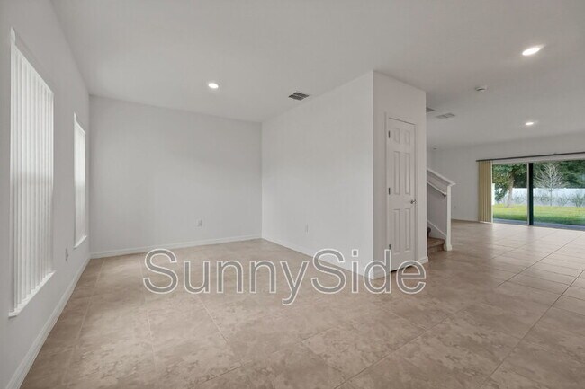 Foto del edificio - 10116 Grande Lp