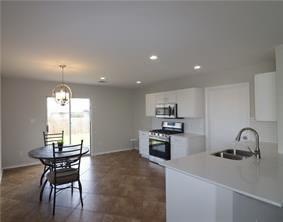Foto del edificio - 800 Riverway Ln
