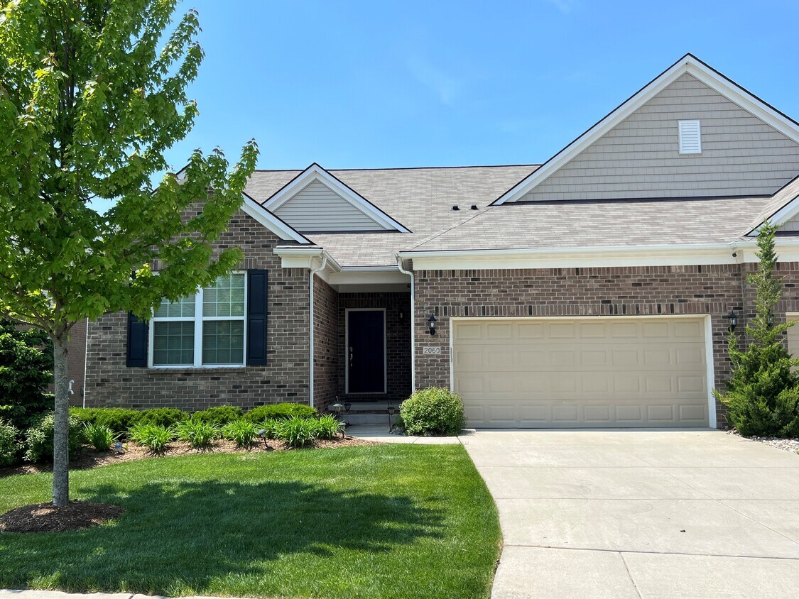 2060 Trimble St Unit 2060 Trimble St, Orion, MI 48360 Condo for Rent