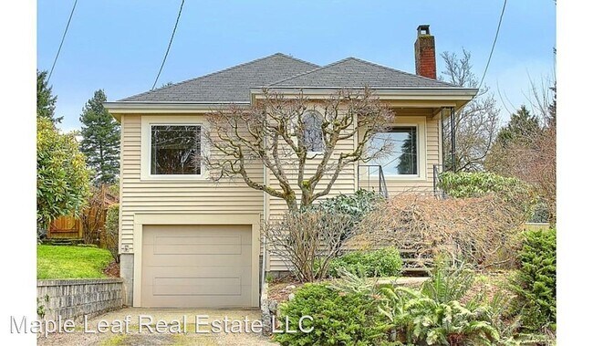 Foto del edificio - 2 br, 1 bath House - 815 NE 97th St