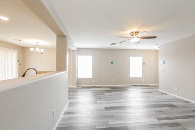 Building Photo - 22518 W Cocopah St