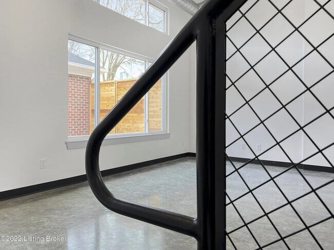 Foto del edificio - 716 Burnett Farm Ln
