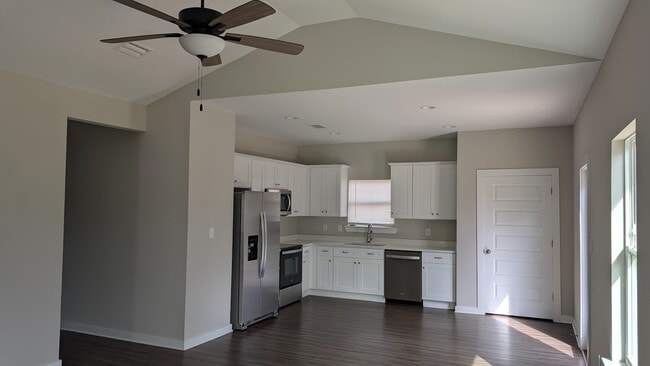 Building Photo - 316 Kennesaw Ave