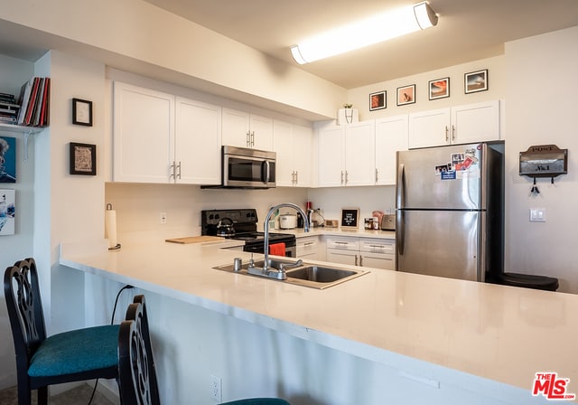 Building Photo - 12655 Bluff Creek Dr
