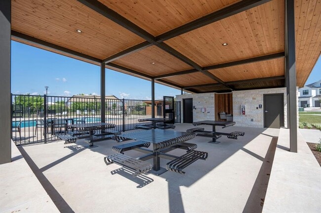 Building Photo - 496 Fieldwood Dr