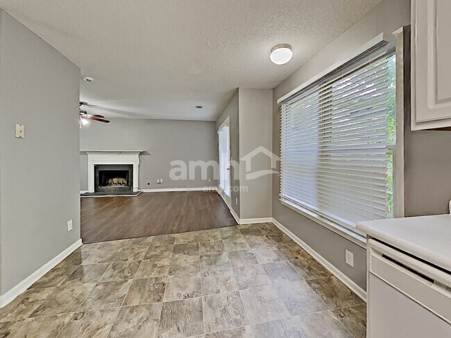 Foto del edificio - 479 Shoal Ct