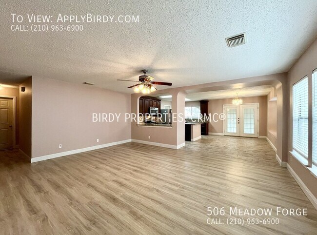 Building Photo - "Charming 3 Bed, 2 Bath Home in Converse, ...