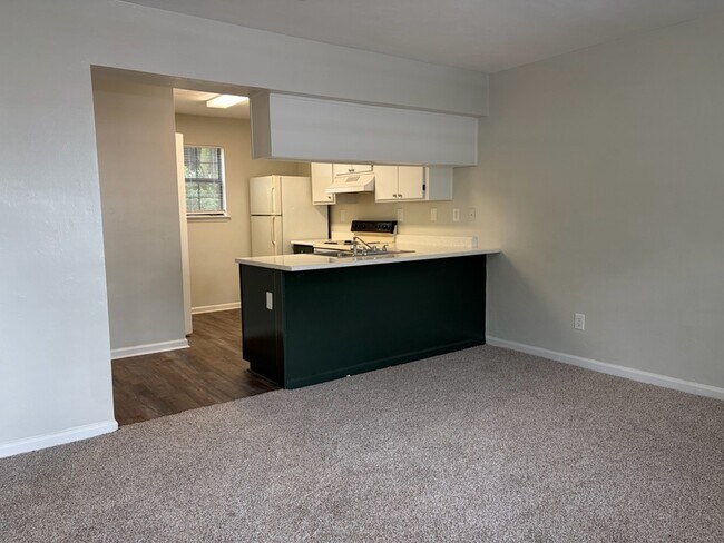 Foto del edificio - 2348 Horne Ave
