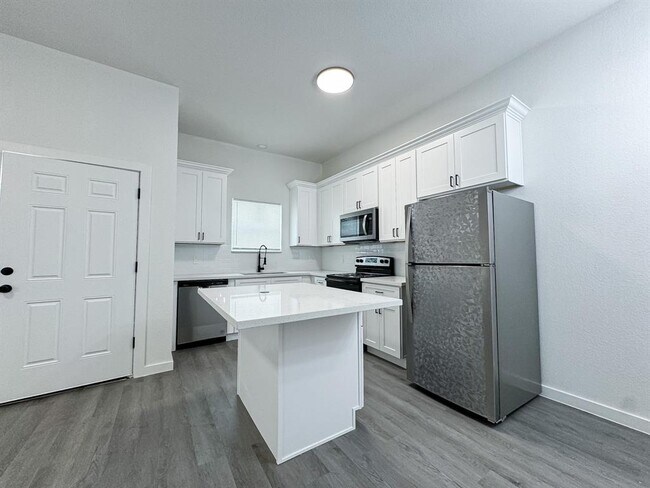 Foto del edificio - 328 Clearwater St