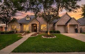 Building Photo - 1511 Baldridge Ln
