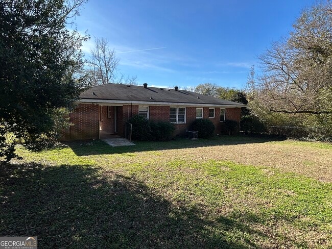 Foto del edificio - 190 Northcrest Dr