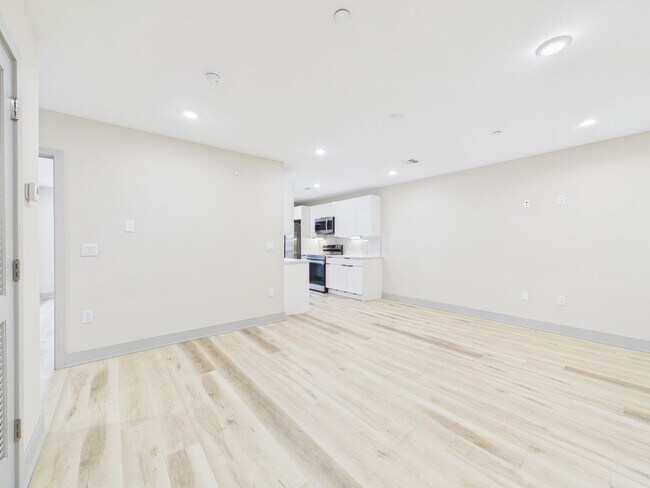 Foto del edificio - 2nd Street Lofts -Newly Constructed Modern Apartments