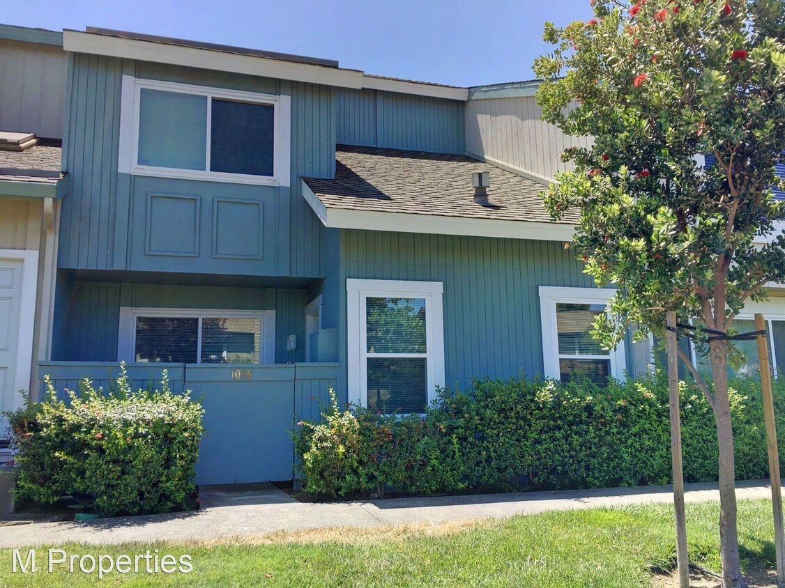 Foto principal - 2 br, 2.5 bath House - 1036 Grebe Street