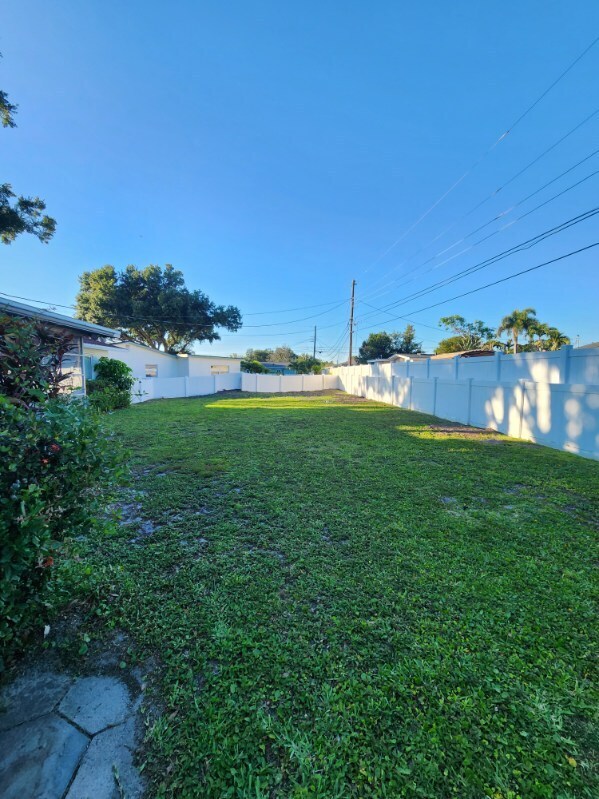 Foto del edificio - 2899 54th St N