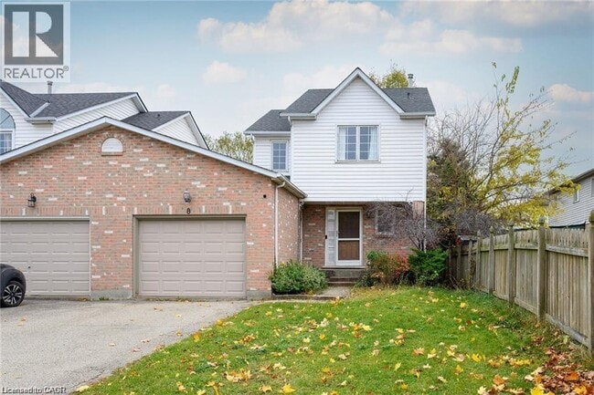 Photo du bâtiment - 8 Buss Ct