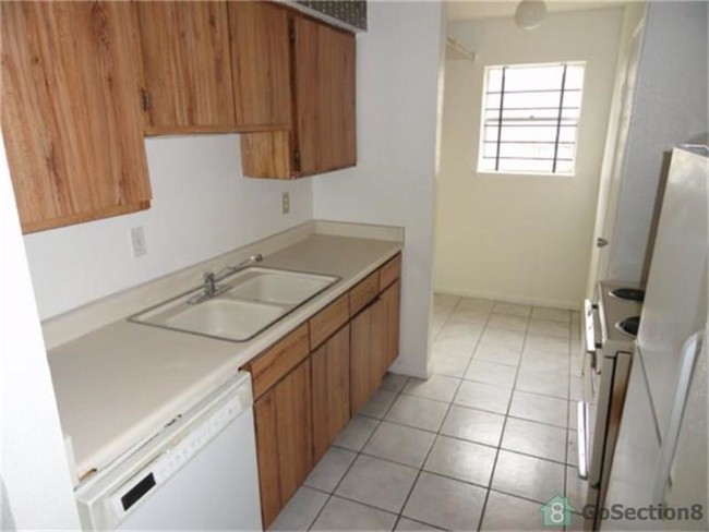 Building Photo - 10203 Forum Park Dr