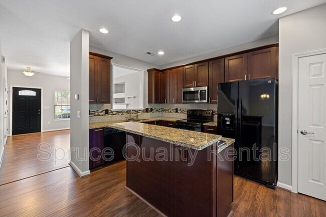 Building Photo - 4904 Swanns Mill Dr