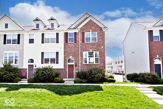 Building Photo - 12692 Tamworth Dr