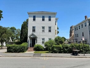 Building Photo - 119 West St