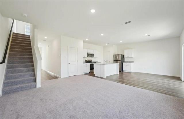 Foto del edificio - 4414 Silverweed Ln