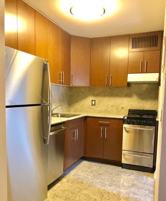 Building Photo - Beautiful 3 bed!! In Flat Iron district