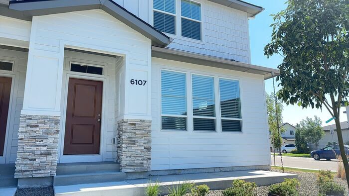 Foto principal - Roe Street Townhomes