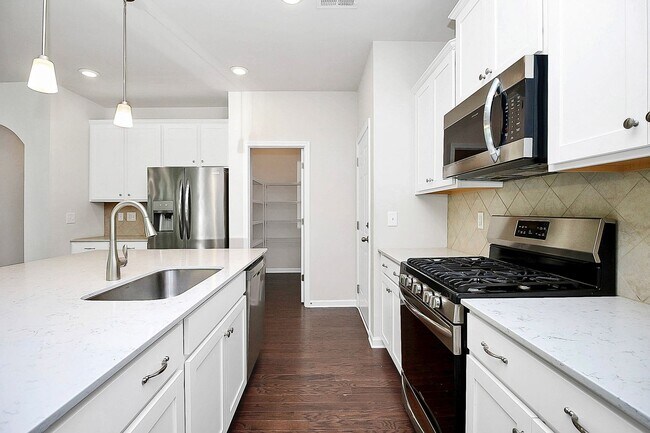Foto del edificio - 14527 Murfield Ct