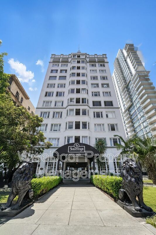 Building Photo - 360 W Ocean Blvd