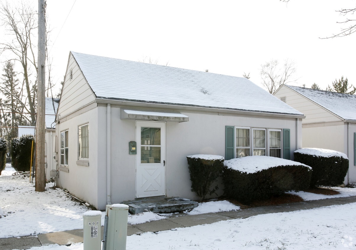 Primary Photo - Garten Haus