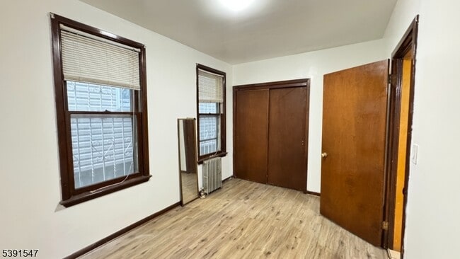 Foto del edificio - 324 Court St