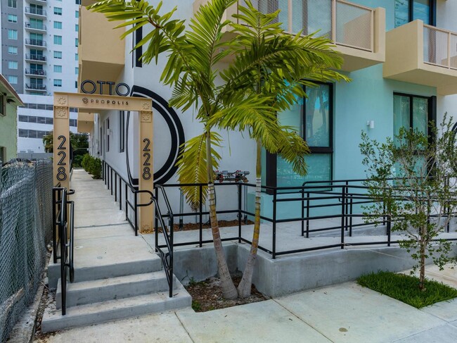 Building Photo - Otto Apartments