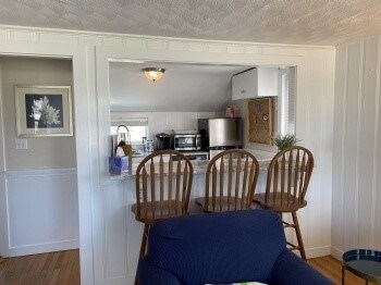 Foto del edificio - 1006 Craigville Beach Rd